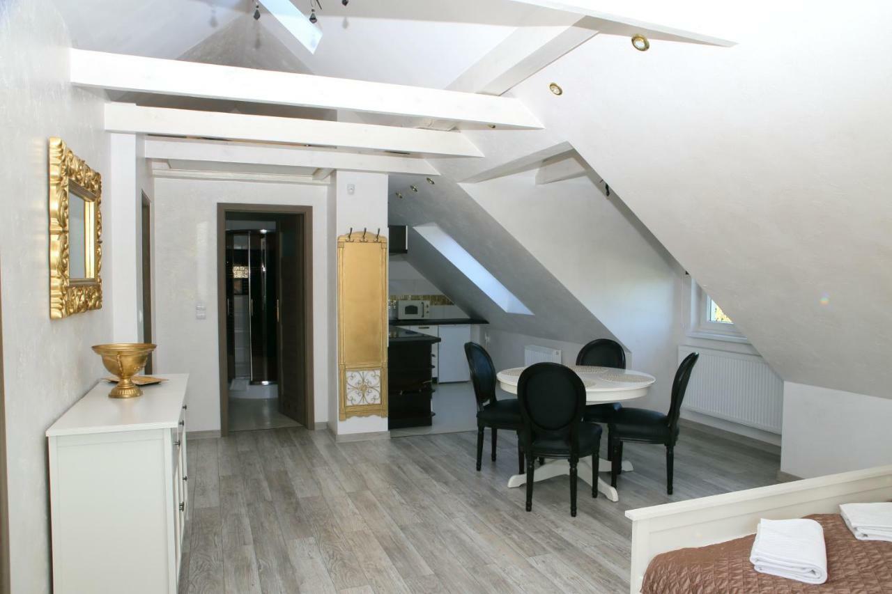 Gosciniec W Malborku Apartment Ngoại thất bức ảnh